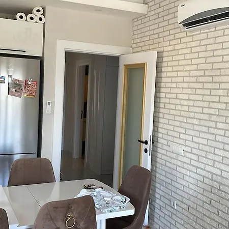 Apartament Emerald Paradise 2 Rums Lagenhet